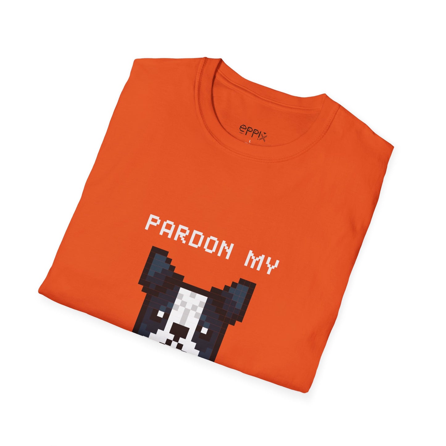 Camiseta unisex Softstyle de EPPIX: ilustración de perro francés de píxeles Perdón por mi francés 