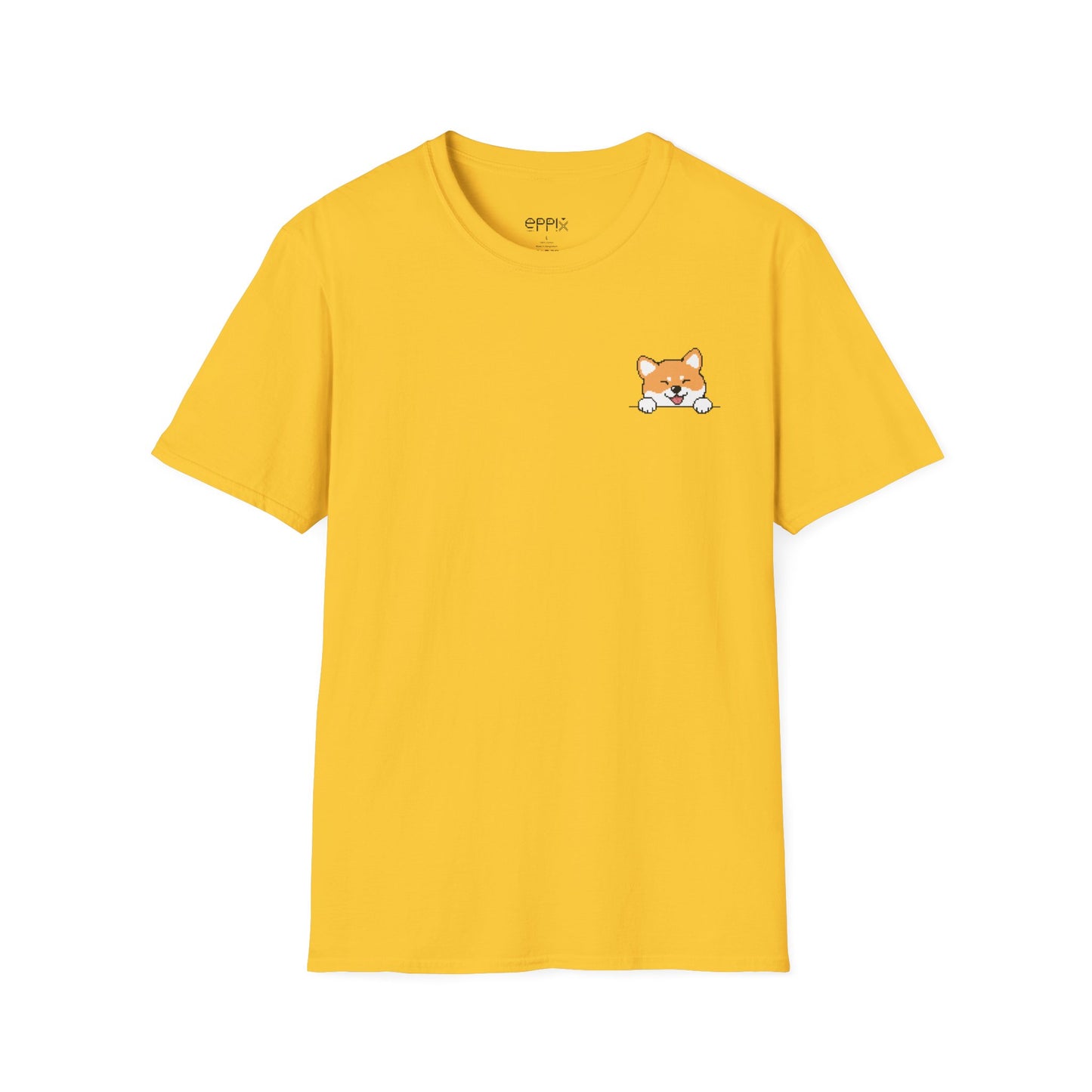 Camiseta unisex Softstyle de EPPIX: ilustración de perro píxel Shiba Inu astuto con expresión traviesa 