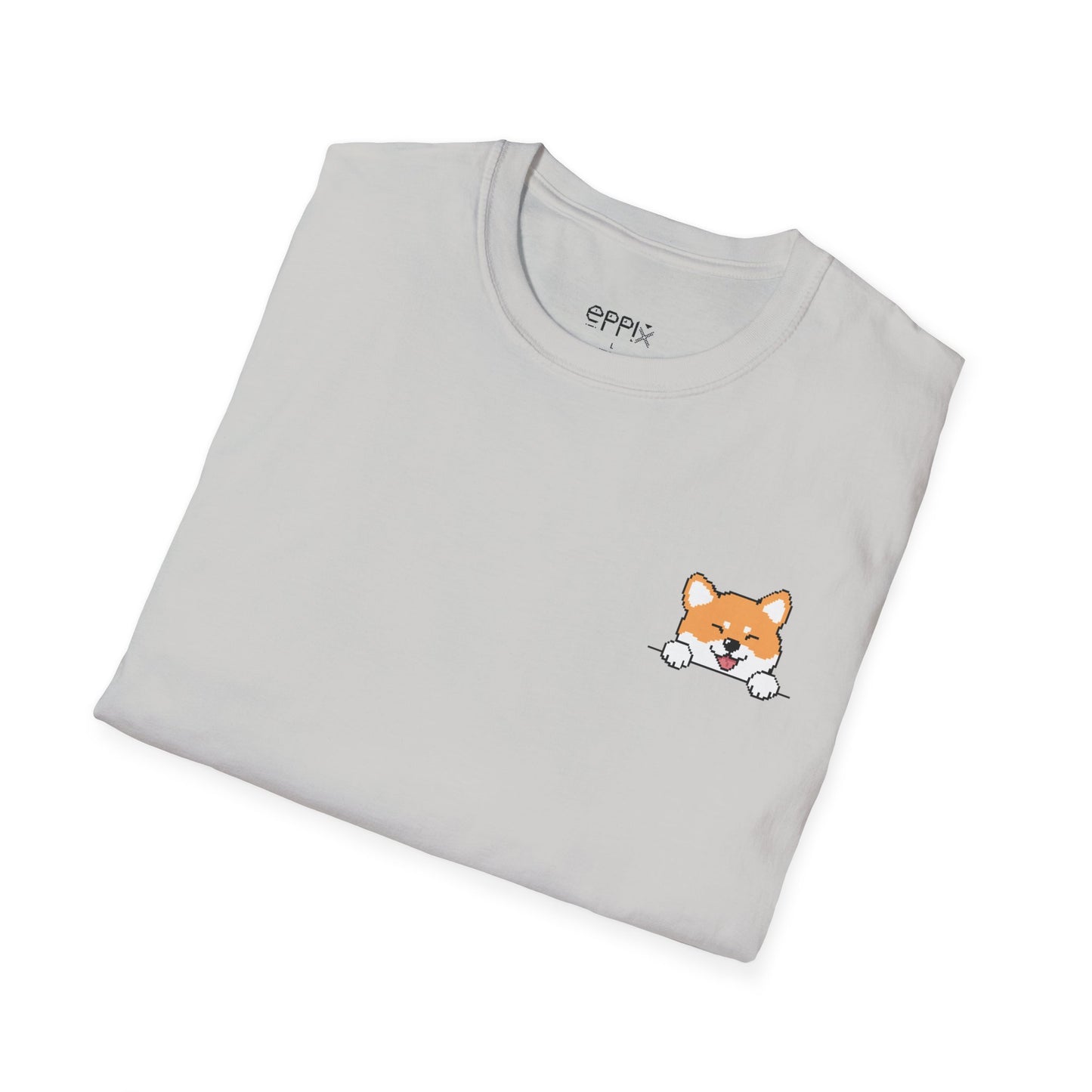 Camiseta unisex Softstyle de EPPIX: ilustración de perro píxel Shiba Inu astuto con expresión traviesa 