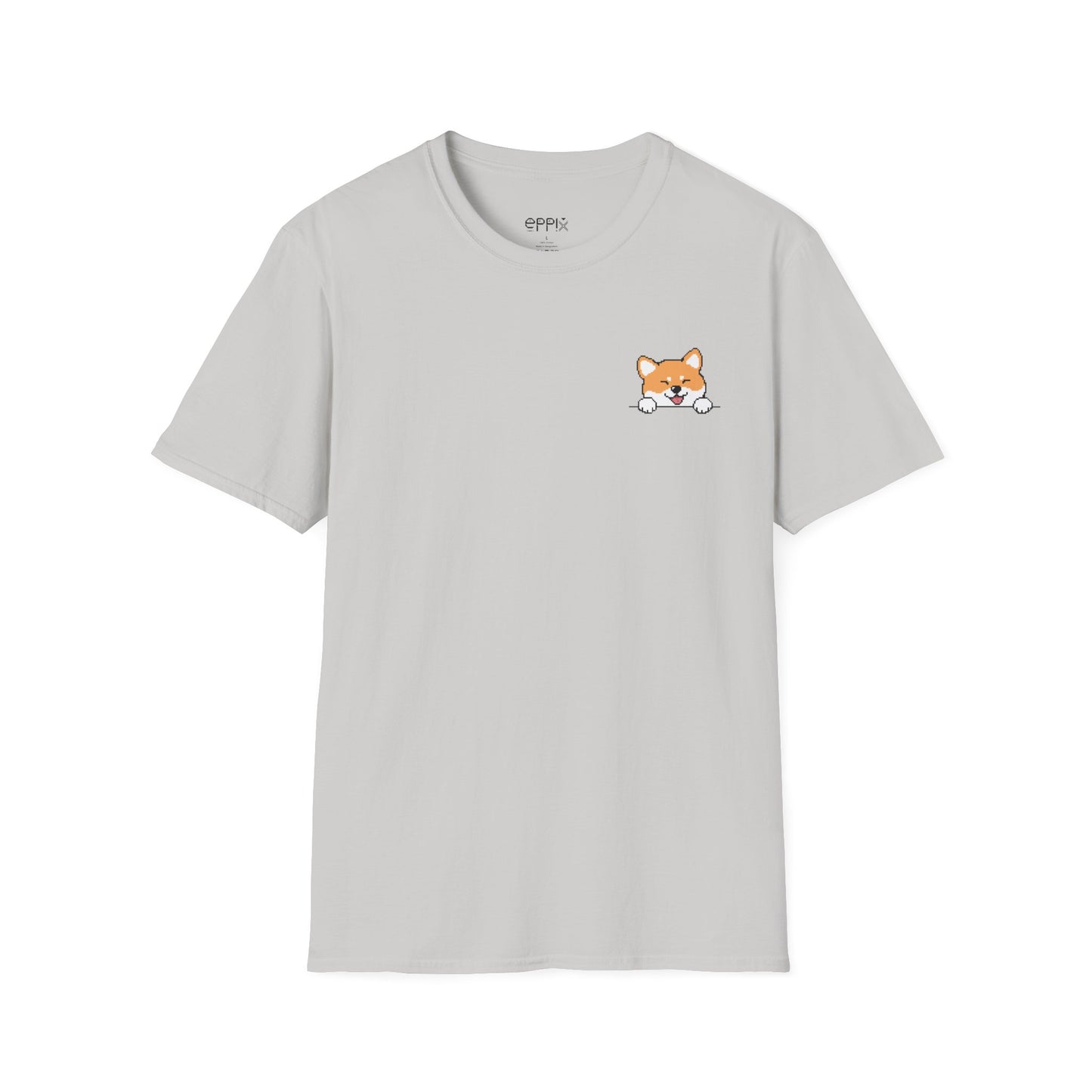 Camiseta unisex Softstyle de EPPIX: ilustración de perro píxel Shiba Inu astuto con expresión traviesa 