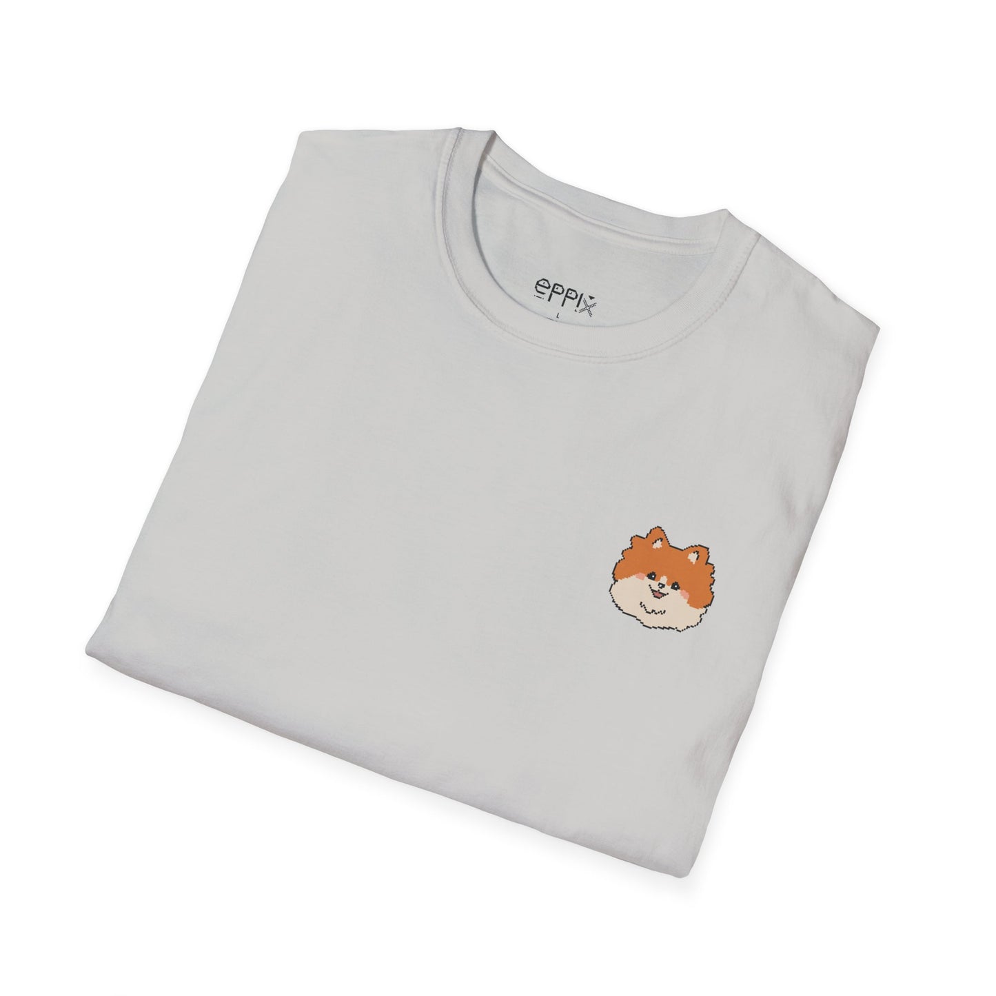 Camiseta unisex de estilo suave EPPIX: adorable cachorro de Pomerania con ilustración de perro pixelada y pompón 